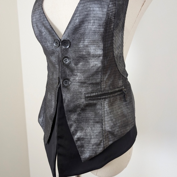 Guess Vest Waistcoat Faux Snake Sleeveless Button Up Textured Fitted - Picture 11 of 12